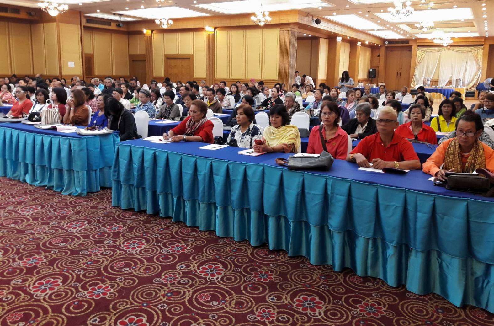 กิจกรรมการฝึกอบรมการส่งเสริมการใช้หลักปรัชญาของเศรษฐกิจพอเพียงในการพัฒนาหมู่บ้านให้มีระบบบริหารจัดการชุมชนแบบบูรณาการและพัฒนาเศรษฐกิจชุมชน  รุ่นที่ 1