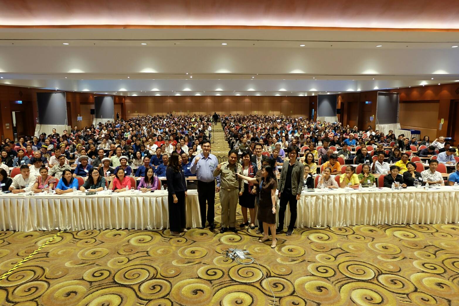 พช.นนทบุรีร่วมประชุมเชิงปฏิบัติการ 125 หมู่บ้าน OTOP