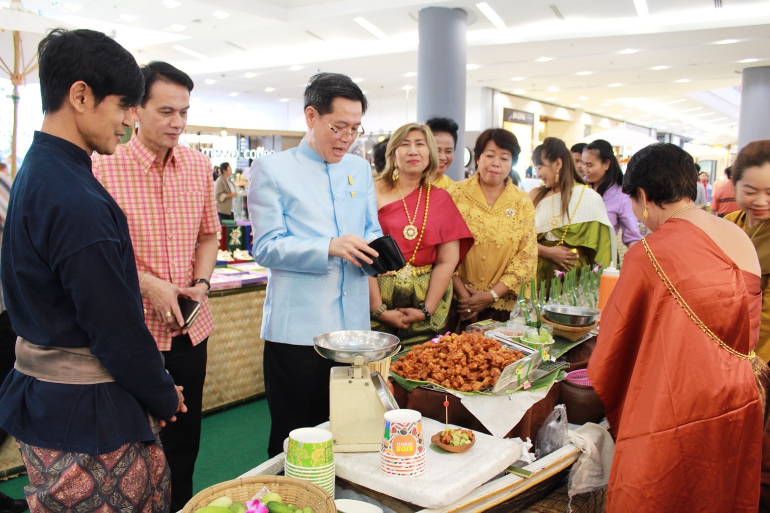 พิธีเปิดงาน “งานบ้านตลาดขวัญ ตำนานเมืองนนท์”