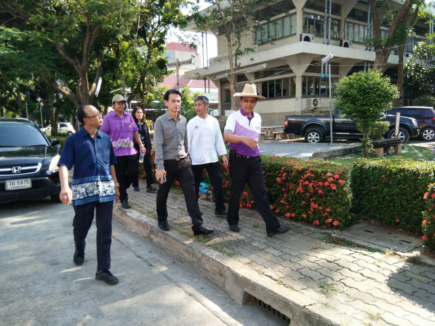 พช.นนทบุรี ร่วม Big Cleanning Day