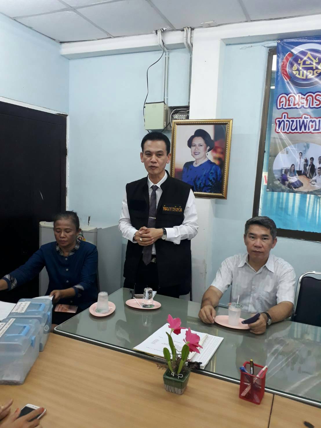 พจ.นนทบุรี พร้อมคณะติดตามกลุ่มออมทรัพย์ฯและต้อนรับเจ้าหน้าที่ ศูนย์ศึกษาและพัฒนาจังหวัดนครนายก