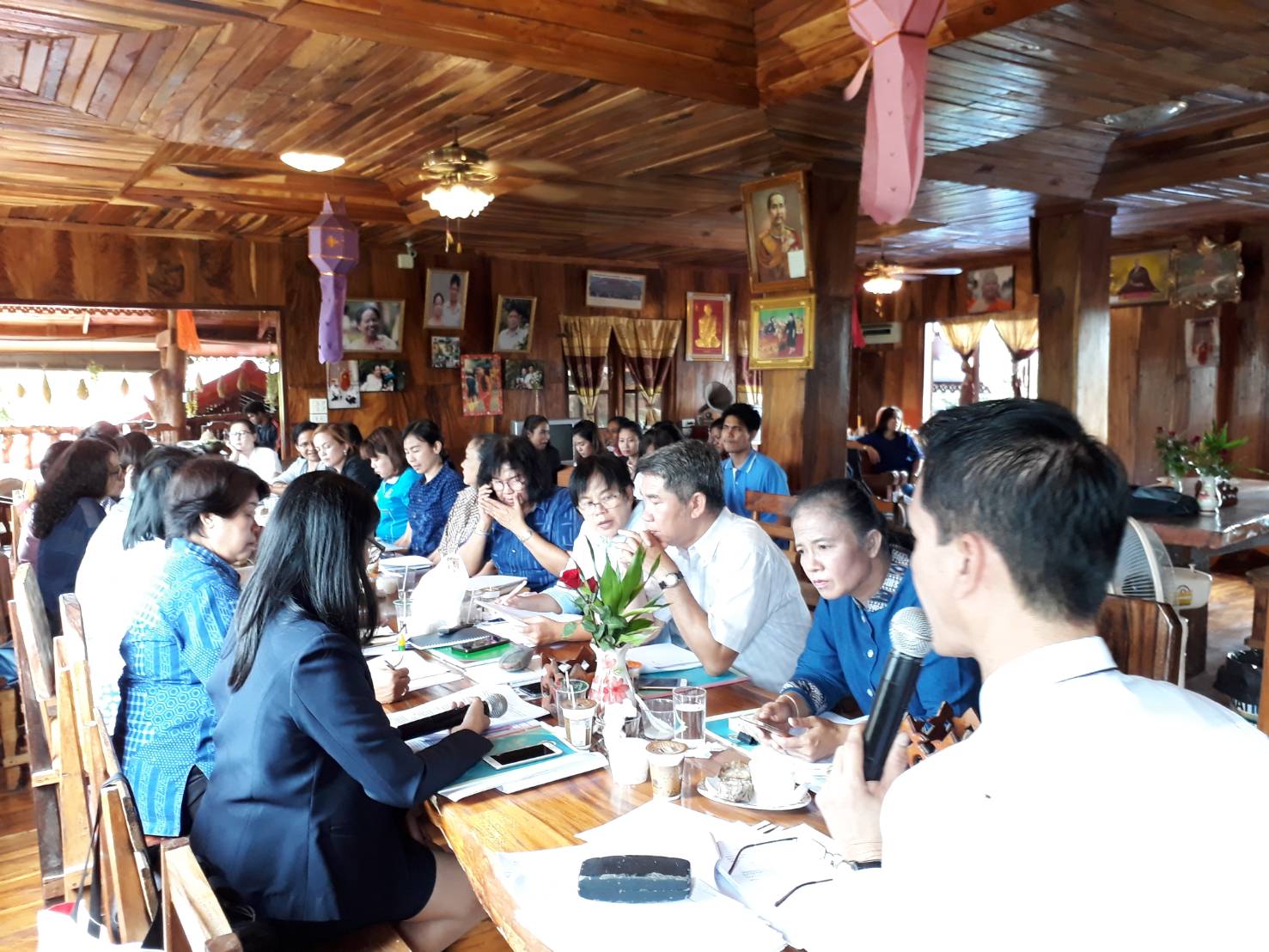 ประชุมสัญจร สพจ.นนทบุรี