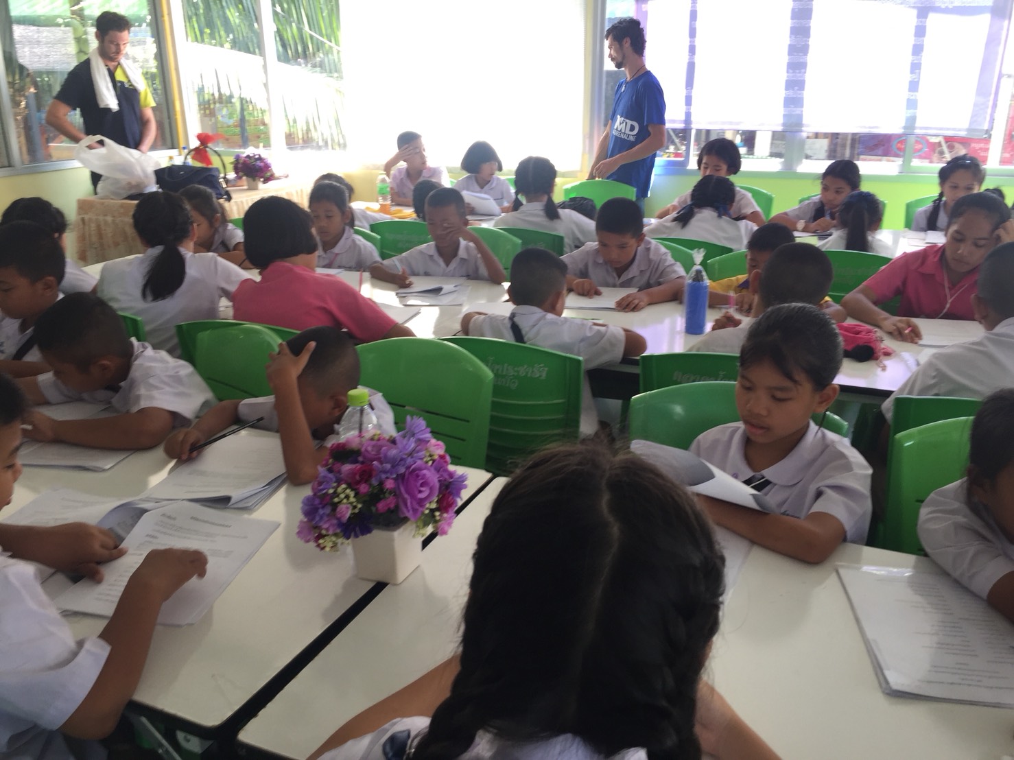 สพจ.นนทุบรี อบรมมัคคุเทศก์น้อยตามโครงการท่องเที่ยวตลาดน้ำประชารัฐสวนบัว