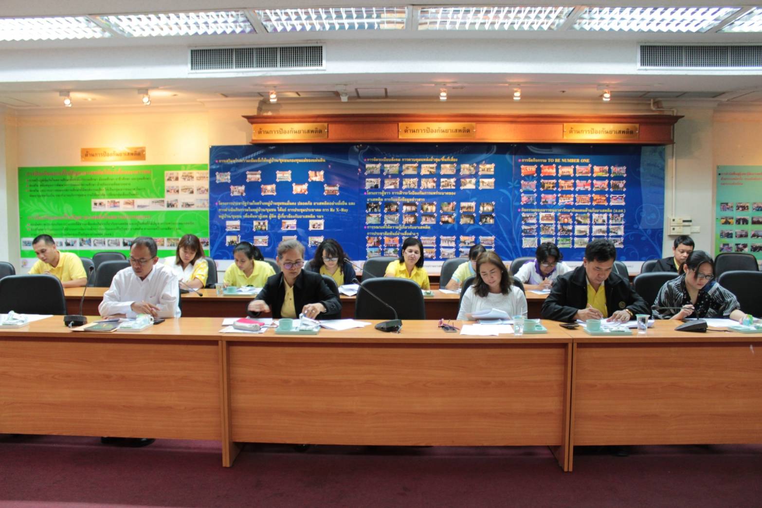 ประชุมคณะทำงานบริหารการจัดเก็บข้อมูลเพื่อการพัฒนาชุมชนจังหวัดนนทบุรี ครั้งที่ 2/2561