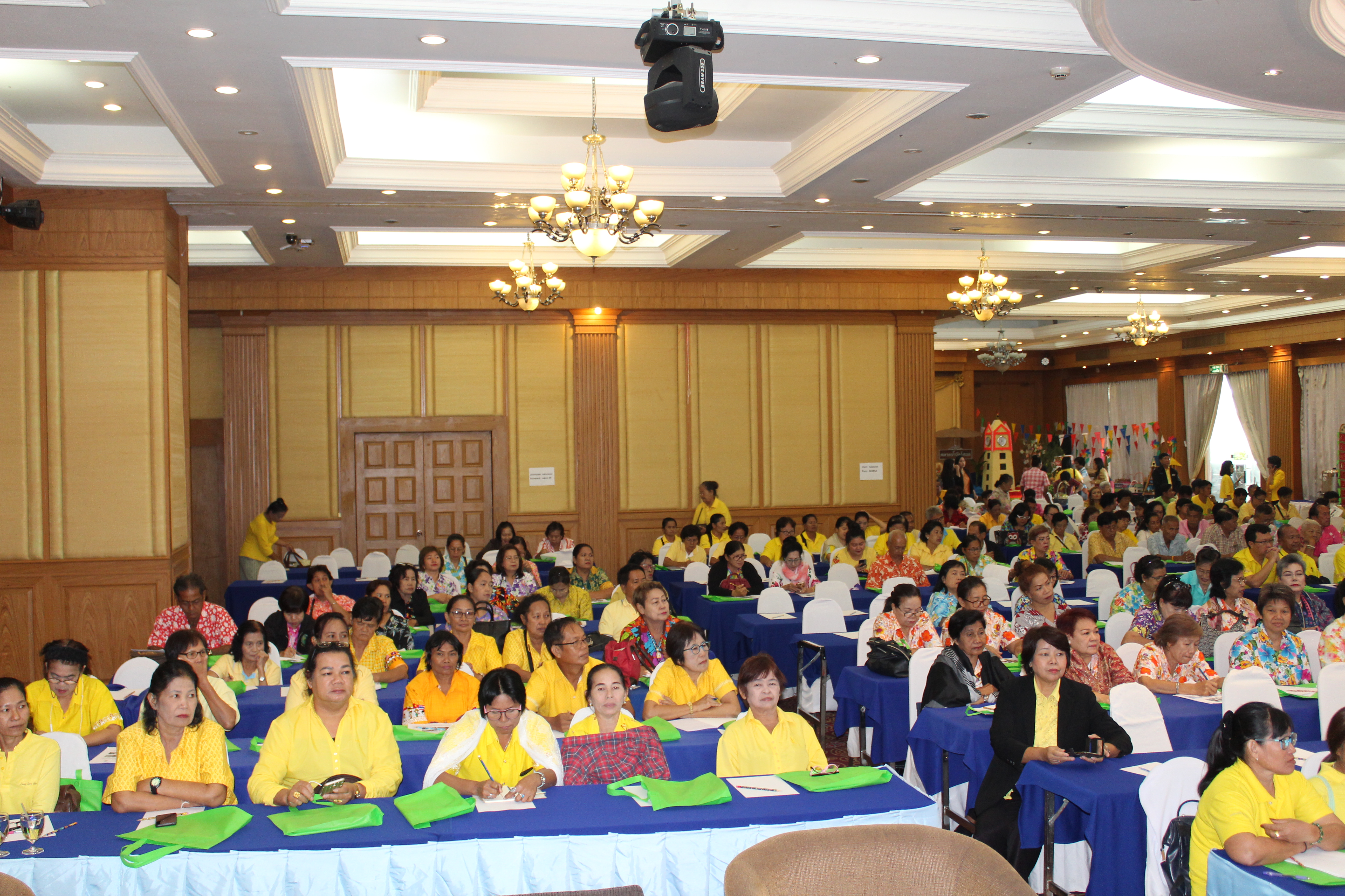 งาน Kick off โครงการชุมชนท่องเที่ยว OTOP นวัตวิถี กิจกรรมหลักที่ 1 พัฒนาบุคลากรด้านการท่องเที่ยว