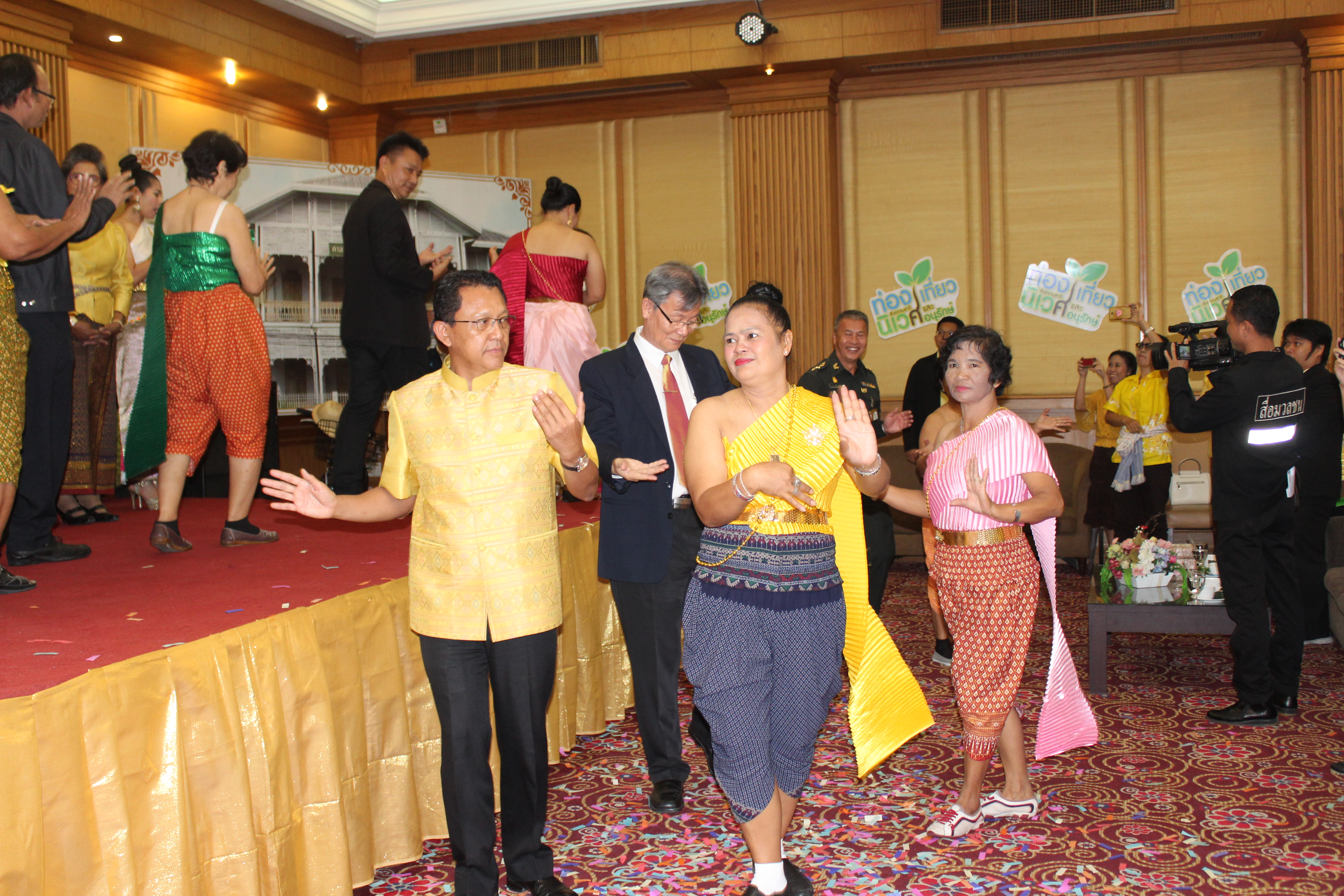 งาน Kick off โครงการชุมชนท่องเที่ยว OTOP นวัตวิถี กิจกรรมหลักที่ 1 พัฒนาบุคลากรด้านการท่องเที่ยว