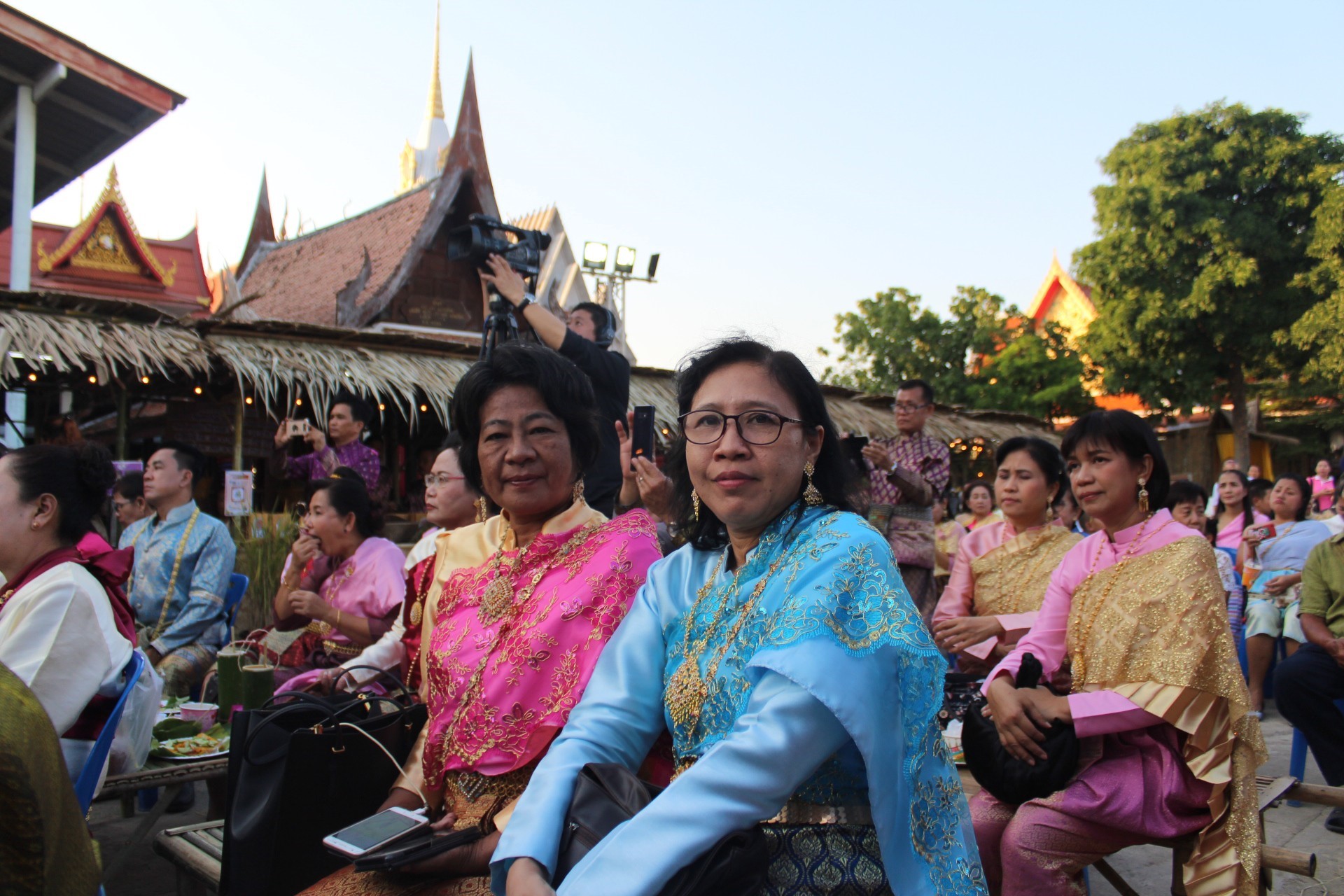 @สพจ.นนทบุรี>วันที่ 1 พฤศจิกายน 2561 นายชลธี ยังตรง รองผู้ว่าราชการจังหวัดนนทบุรี เป็นประธานใน พิธีเปิดงาน ”ไทยนิยม ยั่งยืน” โครงการชุมชนท่องเที่ยว OTOP นวัตวิถี อำเภอบางใหญ่