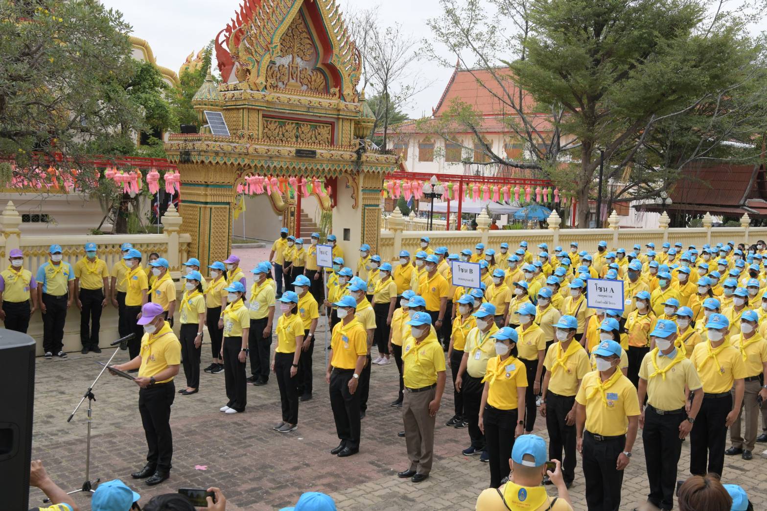 พช.นนทบุรี ร่วมประกอบพิธีทำบุญตักบาตรเฉลิมพระเกียรติ และพิธีเจริญพระพุทธมนต์ถวายพระกุศลแด่ สมเด็จพระเจ้าลูกเธอ เจ้าฟ้าสิริวัณณวรี นารีรัตนราชกัญญา เนื่องในโอกาสวันคล้ายวันประสูติ 8 มกราคม 2566 พร้อมร่วมจัดแสดงนิทรรศการ ผ้าลายขอพระราชทาน “ผ้าลายขอเจ้าฟ้าสิริวัณณวรีฯ”