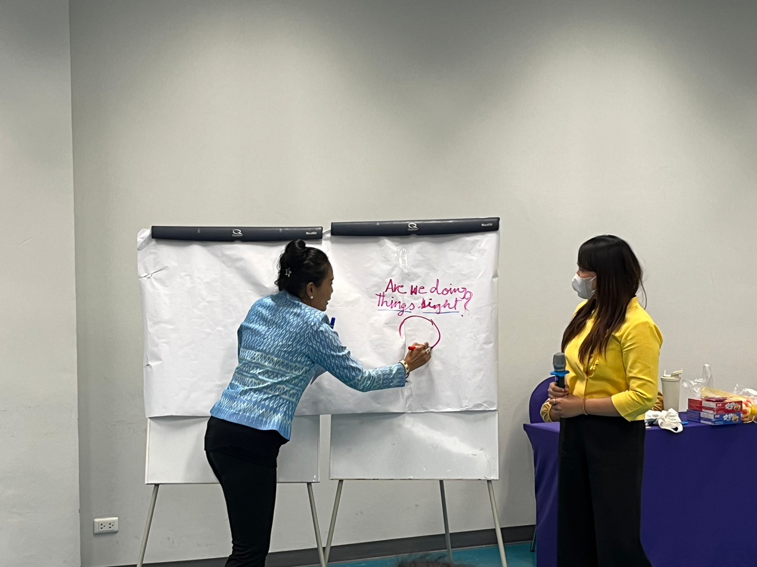 พช. นนท์ ขับเคลื่อนองค์กรแห่งการเรียนรู้ หนุนเสริมสร้างชุมชนเข้มแข็ง แก้ปัญหาปากท้องประชาชน