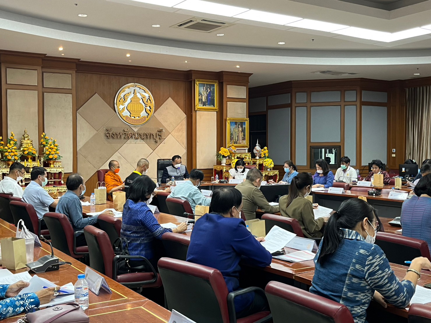 พ่อเมืองจังหวัดนนทบุรี เข้ม ย้ำทุกภาคส่วนเร่งบูรณาการขจัดความยากจนและพัฒนาคนทุกช่วงวัยฯ ให้เกิดความยั่งยืน