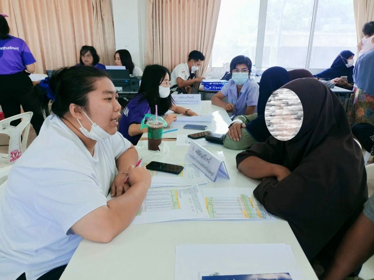 💸💸 “พช.นนท์ จับมือ สพอ.เมืองนนทบุรี/สพอ.ปากเกร็ด ลงพื้นที่เจรจาไกล่เกลี่ยบรรเทาความเดือดร้อนแก่ลูกหนี้กองทุนพัฒนาบทบาทสตรี ในพื้นที่ 2 หมู่บ้าน ตำบลท่าอิฐ “ 💸💸