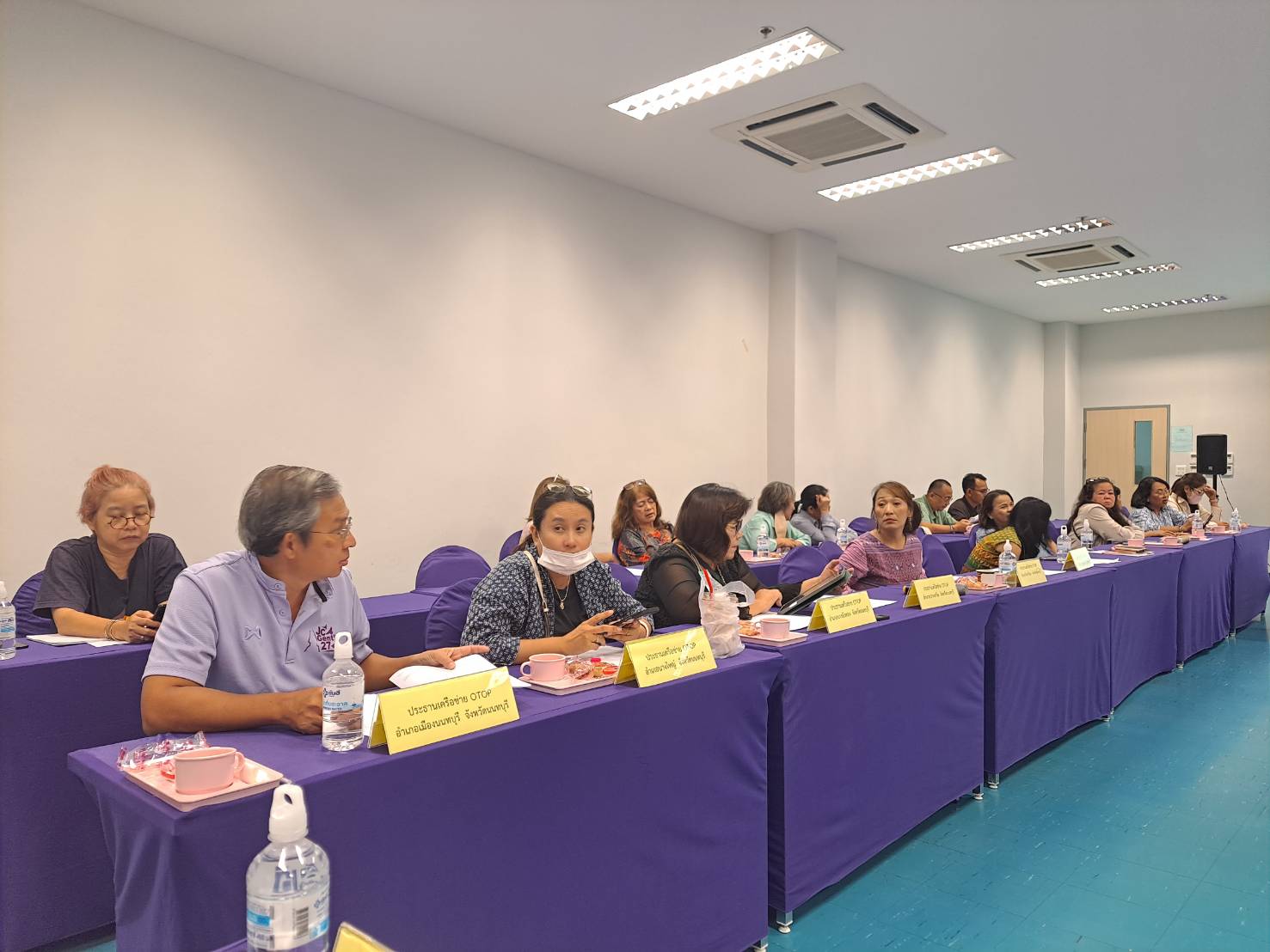 สพจ.นนทบุรี ร่วมประชุมคณะกรรมการเครือข่ายกลุ่มอาชีพและผู้ผลิต ผู้ประกอบการหนึ่งตำบล หนึ่งผลิตภัณฑ์ (OTOP) จังหวัดนนทบุรี