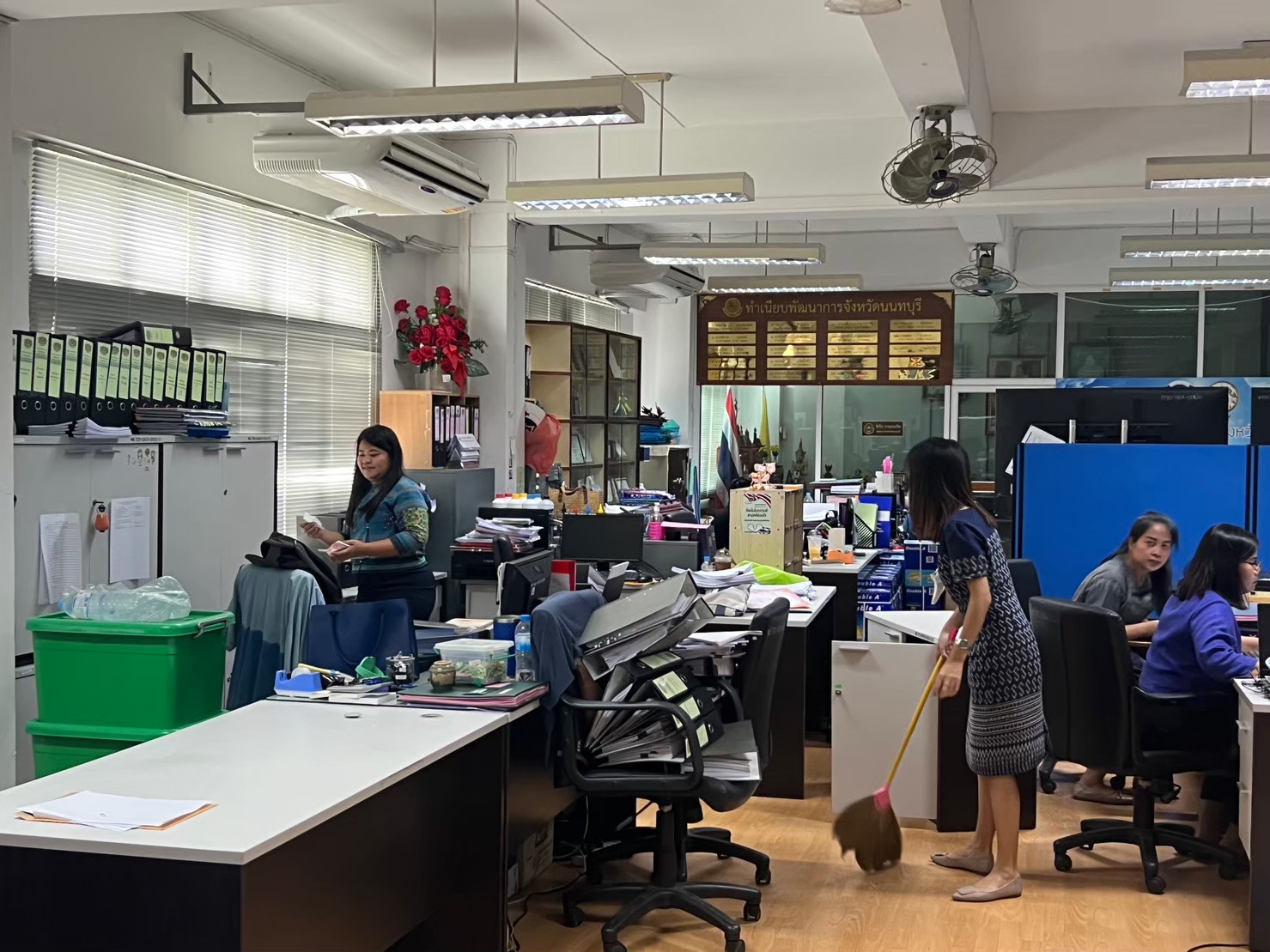 สพจ.นนทบุรี ร่วม สพอ.เมืองนนทบุรี จัดกิจกรรม “Big Cleaning Day” ครั้งที่ 1