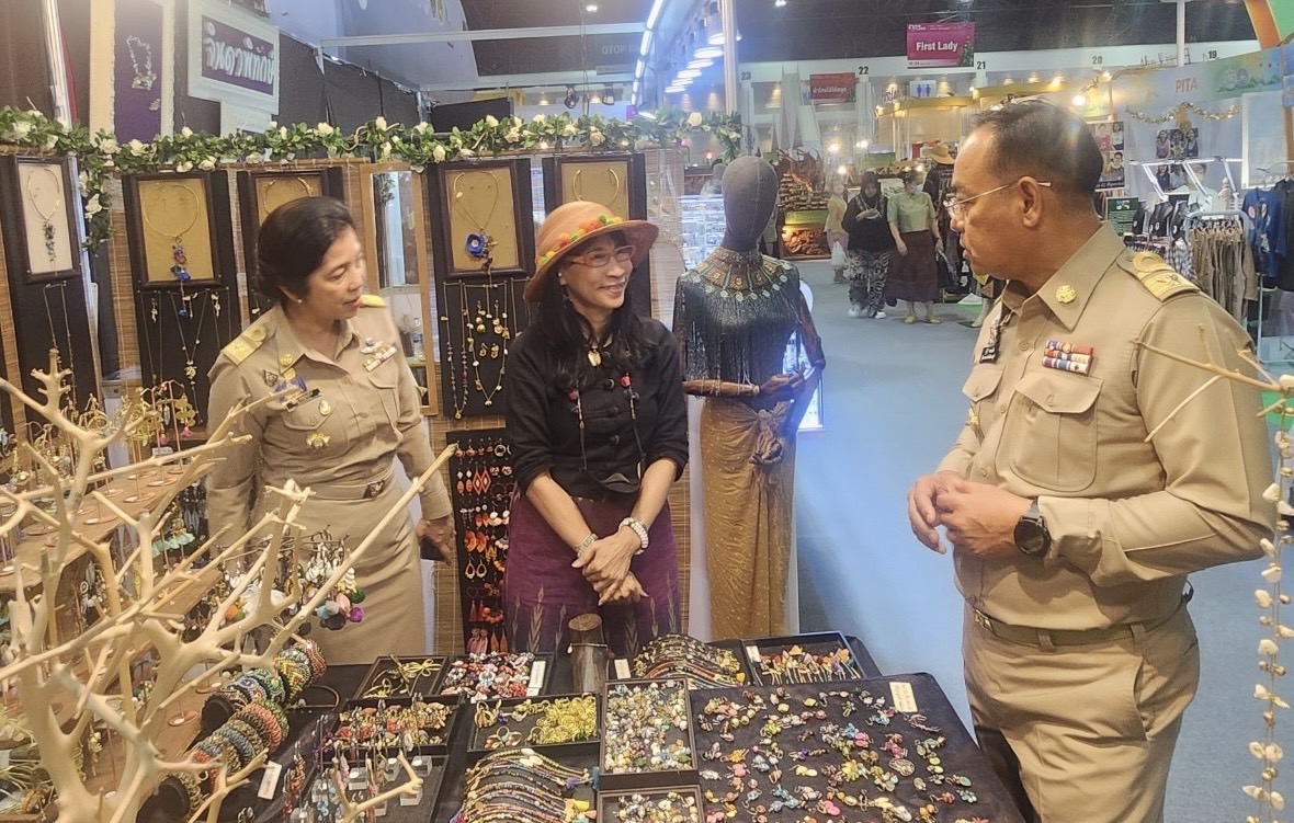 เปิดอย่างเป็นทางการ OTOP CITY 2023 “ช้อปสนุก…ส่งสุขท้ายปีสินค้าดีจากภูมิปัญญาไทย” ตั้งแต่ 16-24 ธันวาคม 2566 นี้ ณ ศูนย์แสดงสินค้าและการประชุมอิมแพ็ค เมืองทองธานี