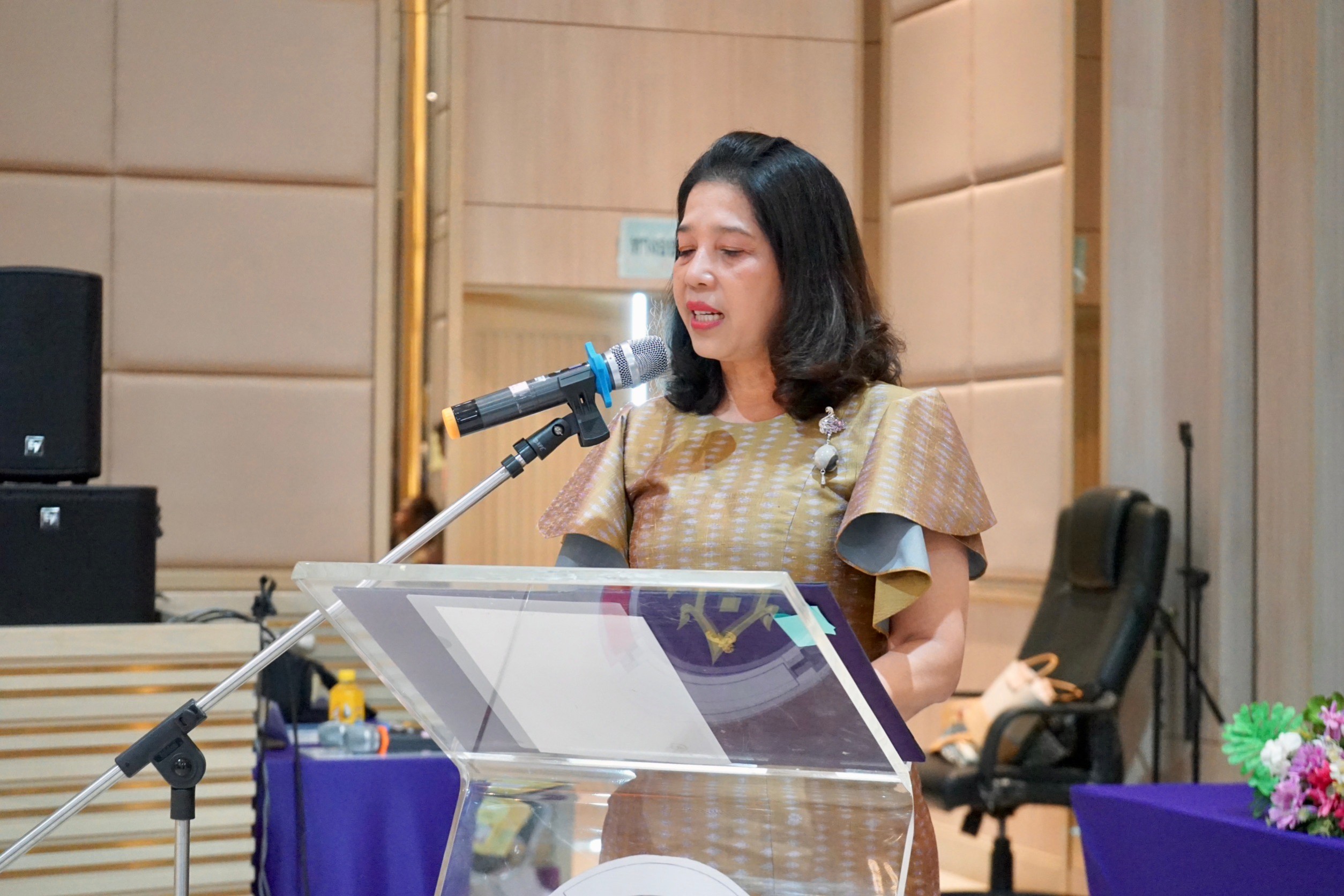 พช.นนท์ เปิดบ้านต้อนรับ ประชุมเขตตรวจภาคกลาง ปลื้ม! อธิบดี พช. มอบนโยบายและสร้างขวัญกำลังใจ