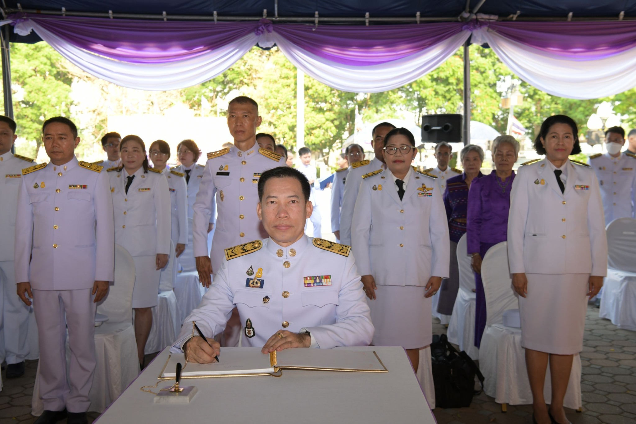 กิจกรรมทอดผ้าป่าสมทบกองทุนพัฒนาเด็กชนบทในพระราชูปถัมภ์สมเด็จพระเทพรัตนราชสุดา ฯ สยามบรมราชกุมารี