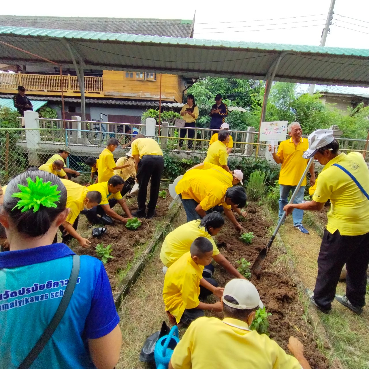 พช.ปากเกร็ด ผนึกกำลังผู้นำชุมชนเสริมสร้างทักษะเยาวชนไทยสร้างอาหารเป็น
