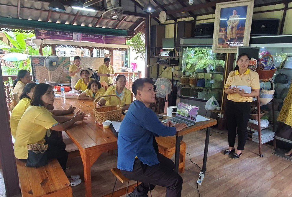 🎯 พช.นนท์ ลงพื้นที่สนับสนุนเตรียมการคัดเลือกคนกองทุนพัฒนาบทบาทสตรีดีเด่นระดับเขตตรวจราชการ และตรวจเยี่ยมสมาชิกกองทุนฯ