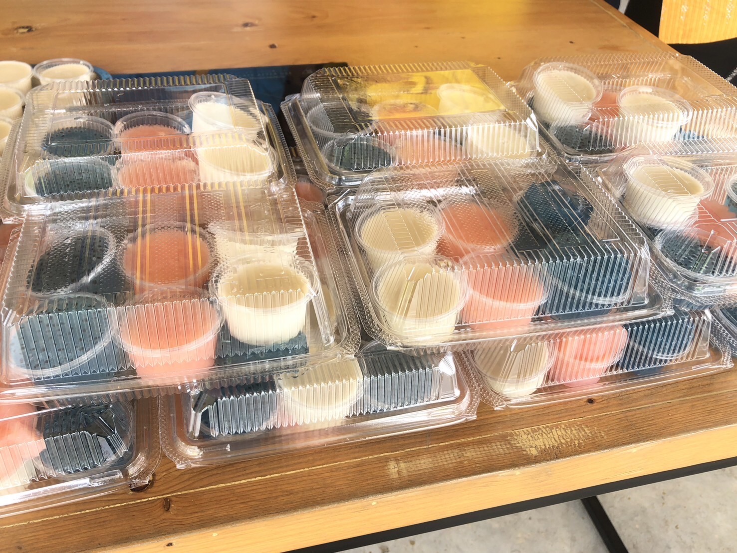 สพอ.ไทรน้อย ขับเคลื่อนการขจัดความยากจนขององค์กรสตรี ส่งเสริมอาชีพครัวเรือนยากจน