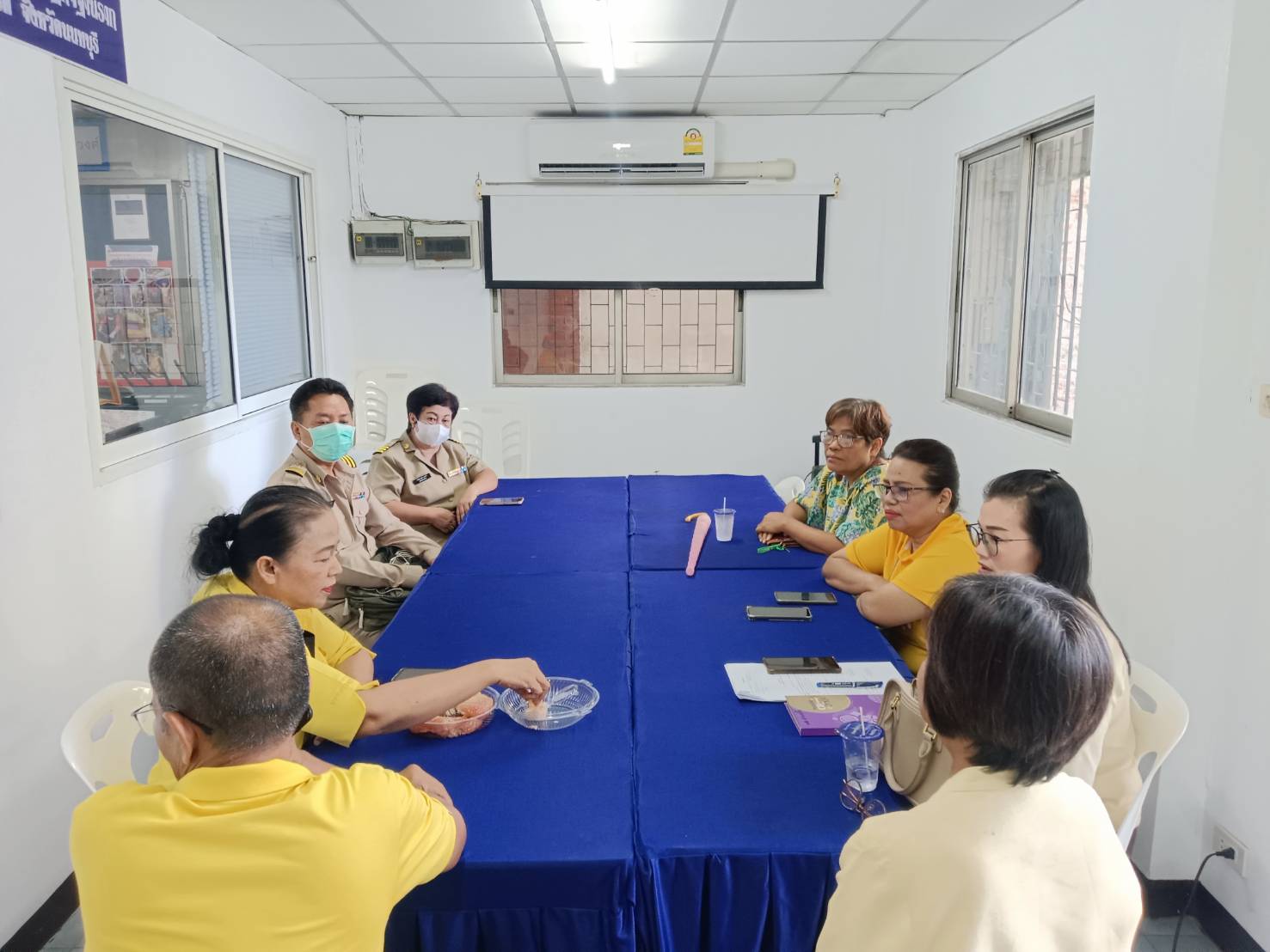 พช.ปากเกร็ดร่วมหารือแนวทางในการส่งเสริมการจัดตั้งศูนย์จัดการกองทุนชุมชนพัฒนาสู่การเป็นต้นแบบด้านการบริหารจัดการหนี้
