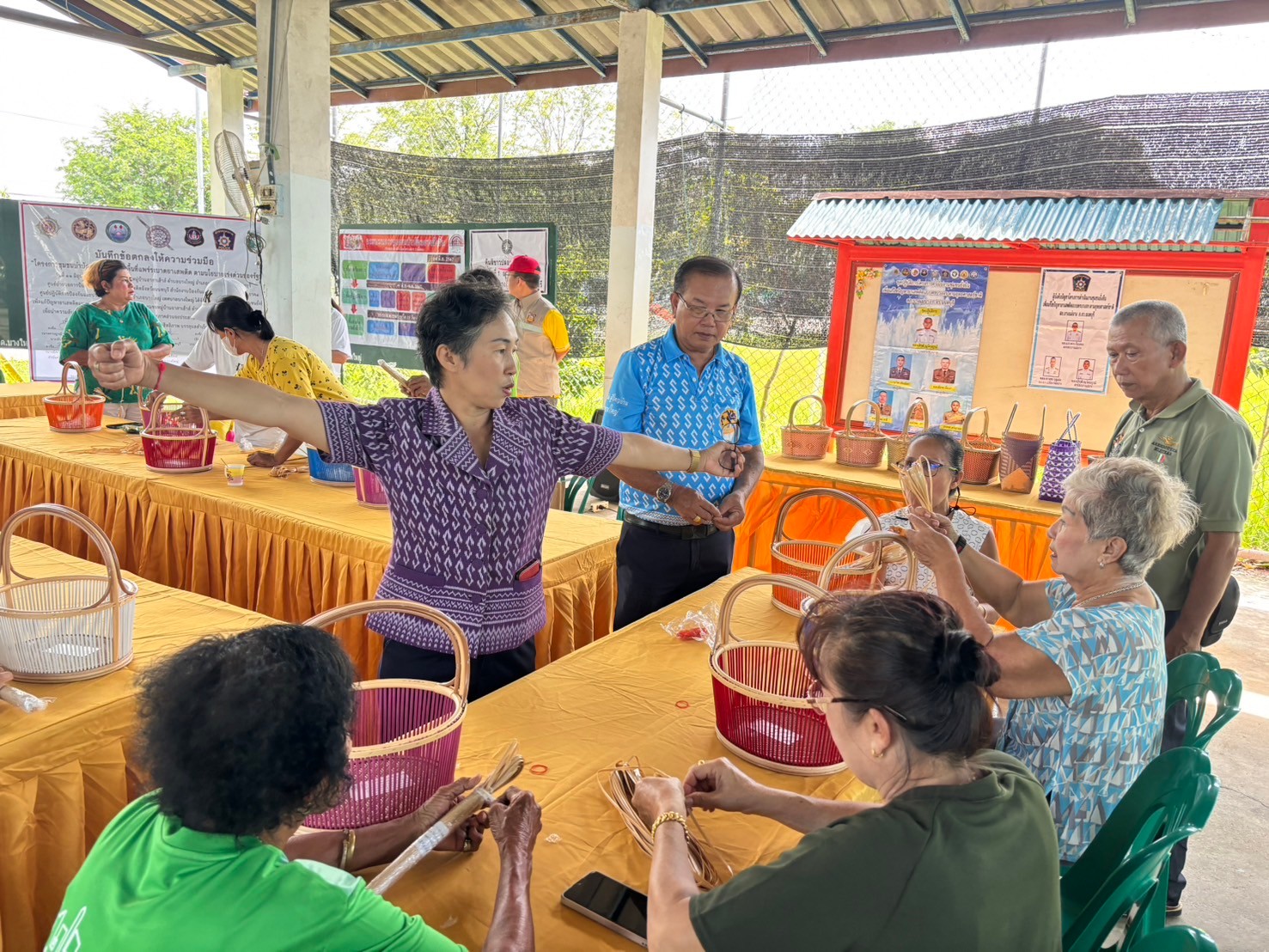 พช. บางใหญ่ สนับสนุนโครงการสนับสนุนการขับเคลื่อนกิจกรรมตามแผนพัฒนาตำบล กิจกรรมพัฒนาศักยภาพกลุ่ม องค์กร และเครือข่าย