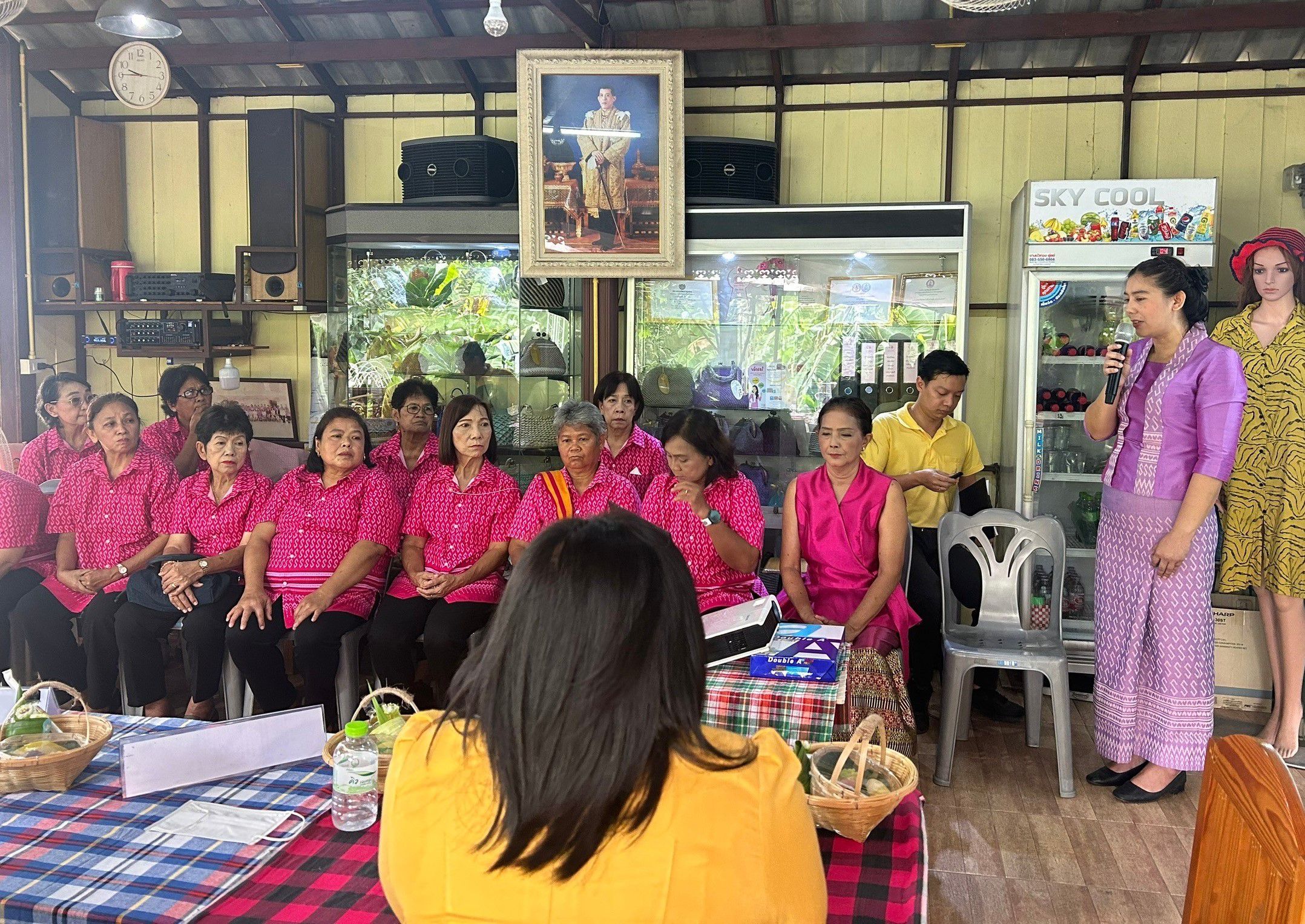 📣📣 พช.นนท์ : ร่วมการพิจารณาคัดเลือกคนกองทุนพัฒนาบทบาทสตรีดีเด่นระดับเขตตรวจราชการที่ 2 กลุ่มจังหวัดภาคกลางปริมณฑล