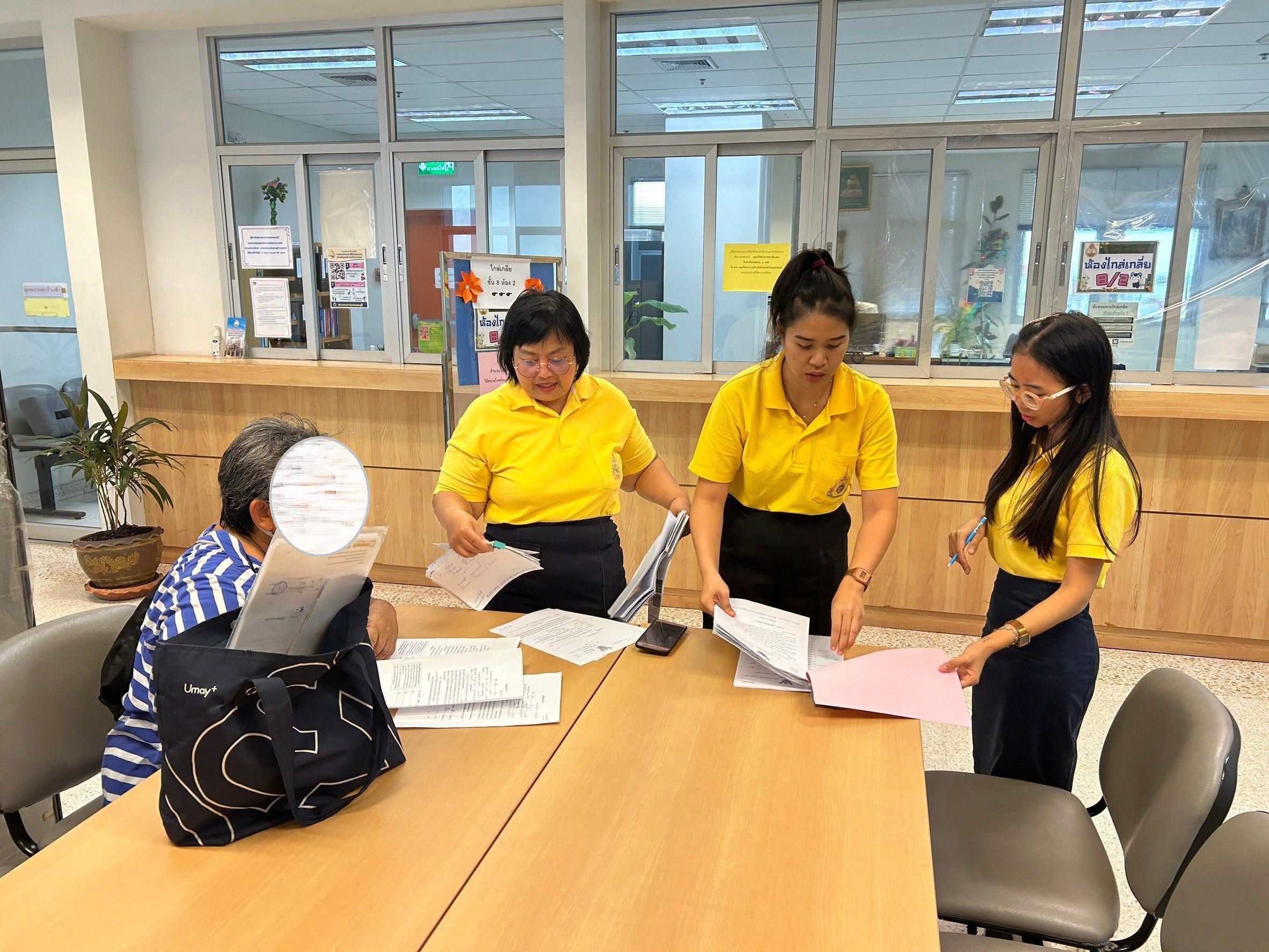 🚩 พช.นนท์ ดำเนินการไกล่เกลี่ยแก้หนี้กองทุนพัฒนาบทบาทสตรี