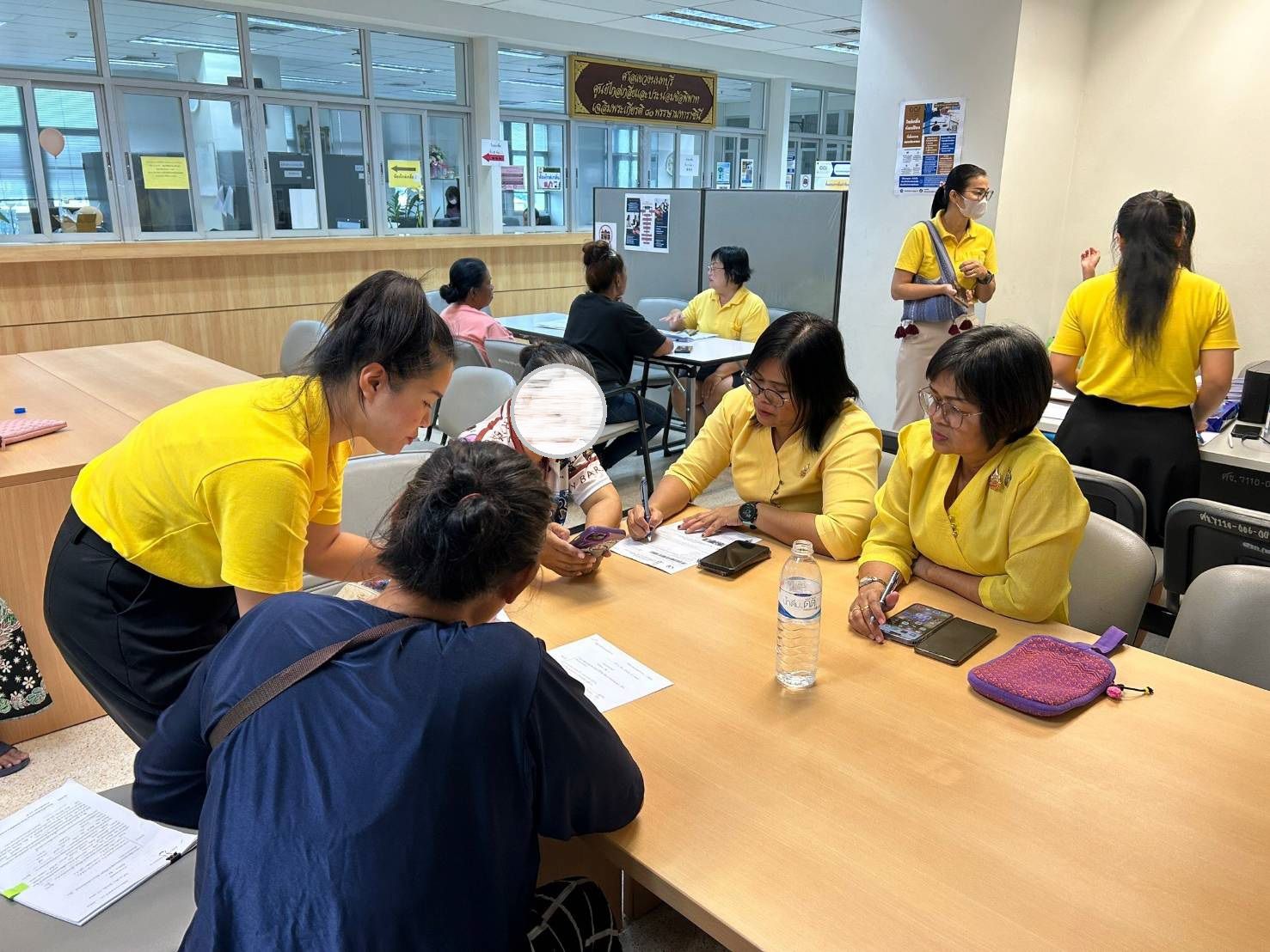 🚩 พช.นนท์ ดำเนินการไกล่เกลี่ยแก้หนี้กองทุนพัฒนาบทบาทสตรี