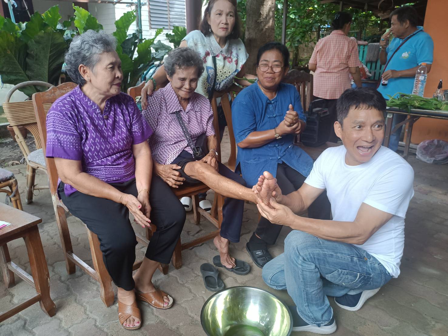 โครงการส่งเสริมการออมและพัฒนาทักษะทางการเงิน (Financial Literacy)