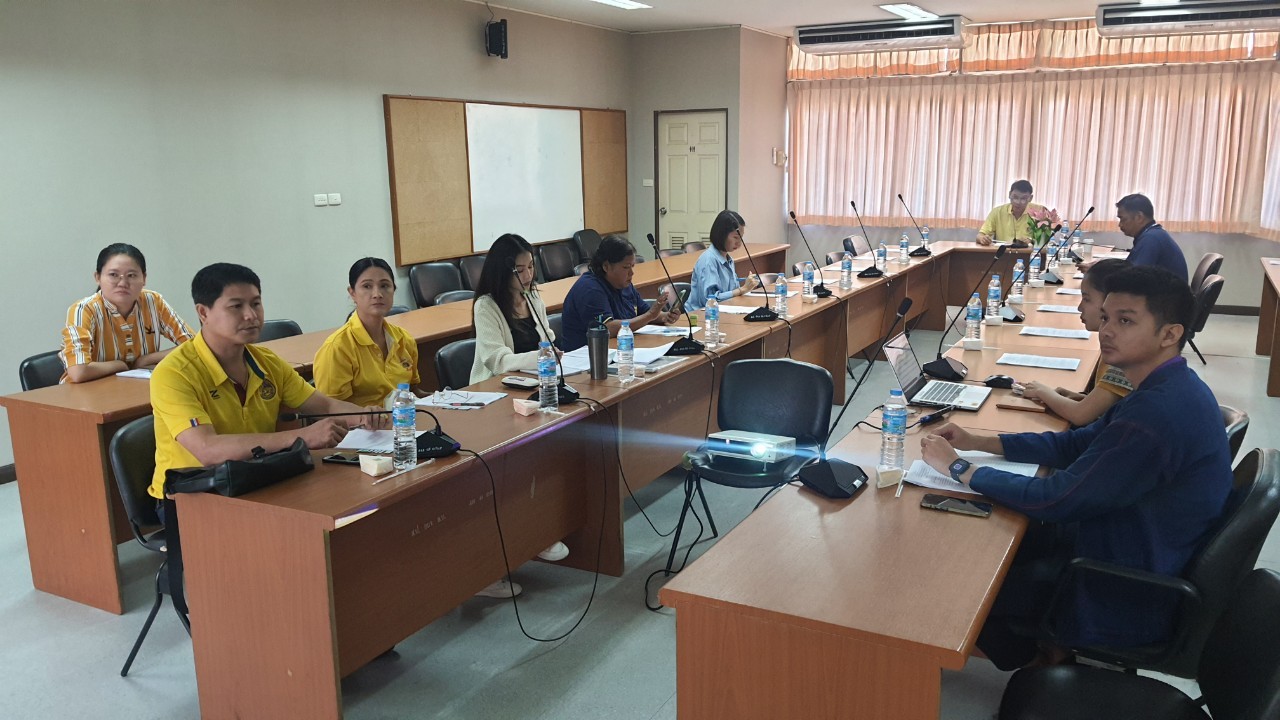 การนำเสนอและรับรองผลการจัดเก็บข้อมูลความจำเป็นพื้นฐาน (จปฐ.) ระดับอำเภอ ประจำปี 2567