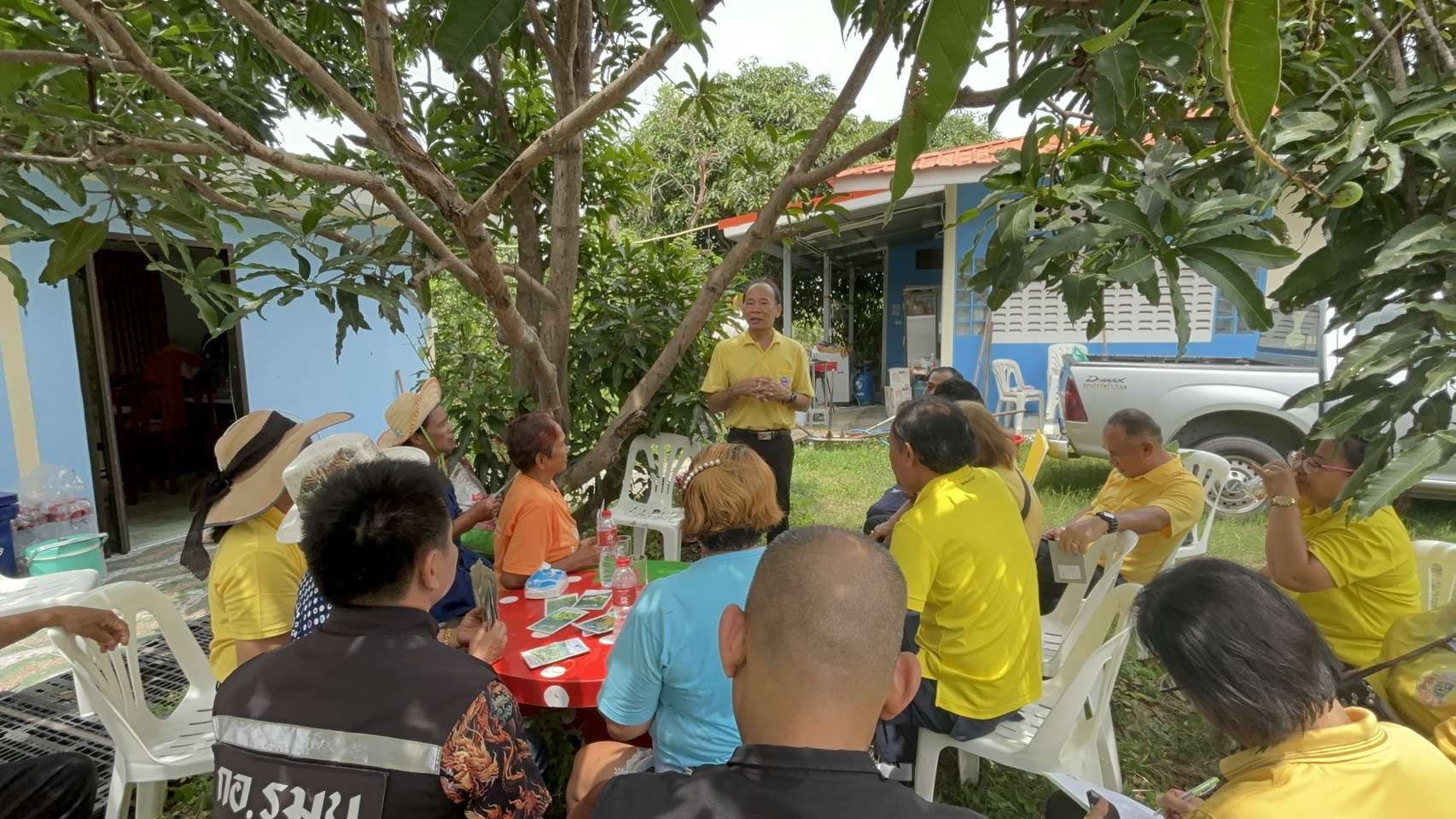 📢 พช.บางใหญ่ สนับสนุนโครงการสนับสนุนกิจกรรมตามแผนขับเคลื่อนการขจัดความยากจนขององค์กรสตรี กิจกรรมพัฒนาและส่งเสริมอาชีพ “บางใหญ่มีรัก ปลูกผักแบ่งปัน“