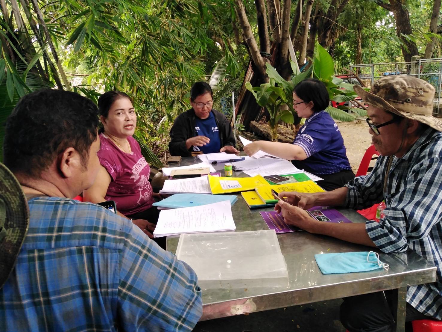 📍สพอ.ไทรน้อย ขับเคลื่อนการดำเนินงานโครงการแก้ไขปัญหาความยากจน (กข.คจ.) บ้านคลองตาชม หมู่ 7 ตำบลทวีวัฒนา