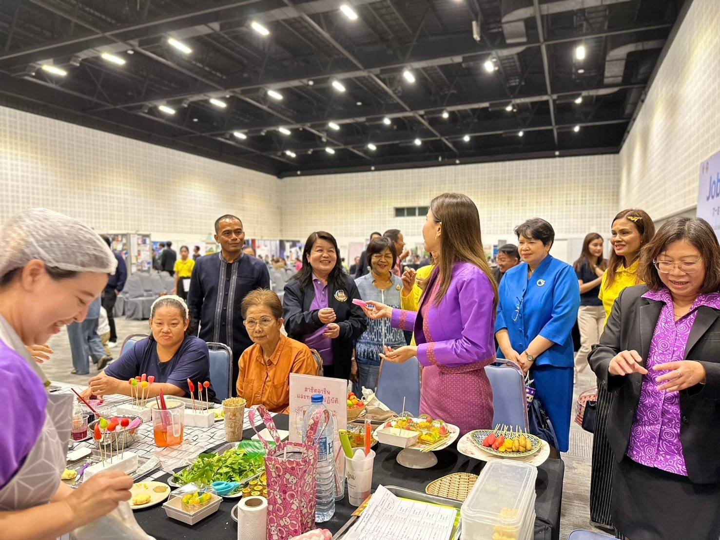 พช.นนทบุรีร่วมพิธีเปิดงานวันนัดพบแรงงานจังหวัดนนทบุรี “job Fair @Nonthaburi2024”