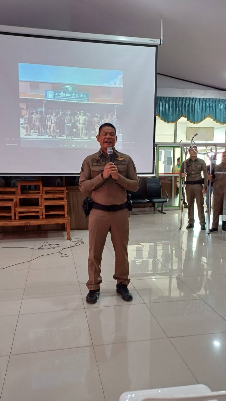 พช.ปากเกร็ดร่วมกับเครือข่ายกองทุนแม่ของแผ่นดินอำเภอปากเกร็ดดำเนินโครงการฝึกอบรมคณะกรรมการกองทุนแม่ของแผ่นดิน ในการให้ความรู้เรื่องการดูแลและระงับเหตุผู้ป่วยจิตเวช