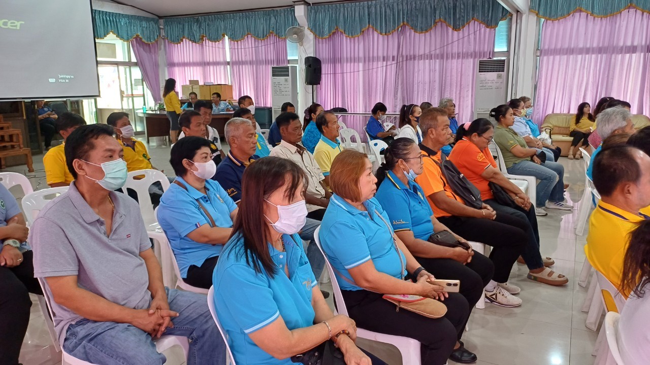 พช.ปากเกร็ดร่วมกับเครือข่ายกองทุนแม่ของแผ่นดินอำเภอปากเกร็ดดำเนินโครงการฝึกอบรมคณะกรรมการกองทุนแม่ของแผ่นดิน ในการให้ความรู้เรื่องการดูแลและระงับเหตุผู้ป่วยจิตเวช