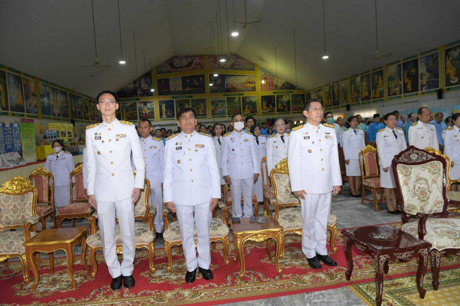 สำนักงานพัฒนาชุมชนจังหวัดนนทบุรีจัดพิธีมอบเงินพระราชทานขวัญถุงกองทุนแม่ของแผ่นดิน ประจำปี 2567