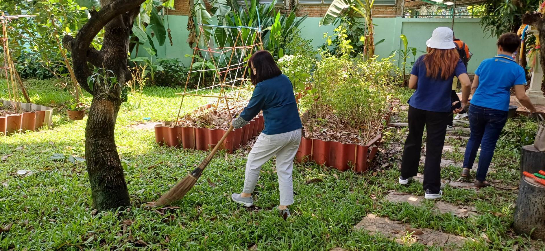 พช.ปากเกร็ดจัดกิจกรรมวันรักต้นไม้ประจำปีของชาติ พ.ศ.2567