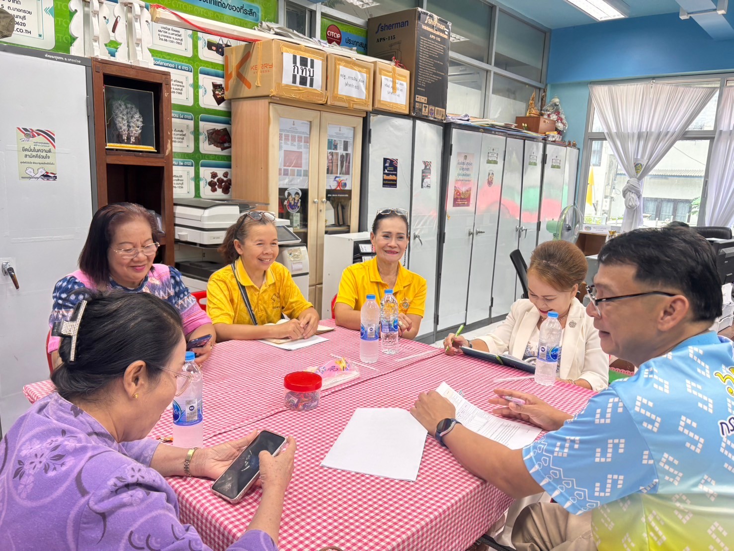 พช.บางกรวย ประชุมคณะทำงานขับเคลื่อนกองทุนพัฒนาบทบาทสตรีตำบล/เทศบาล อำเภอบางกรวย