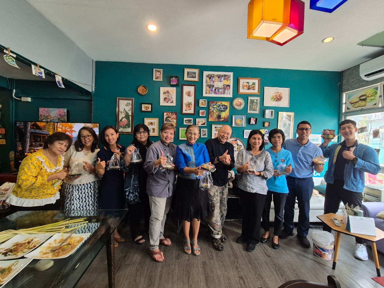 สพจ.นนทบุรี ลงพื้นที่ตรวจสอบสถานที่ผลิตผู้มายื่นลงทะเบียนเป็น ผู้ผลิต ผู้ประกอบการ OTOP/ OTOP ชวนชิม