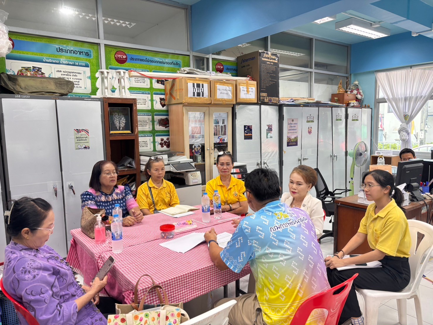 พช.บางกรวย ประชุมคณะทำงานขับเคลื่อนกองทุนพัฒนาบทบาทสตรีตำบล/เทศบาล อำเภอบางกรวย