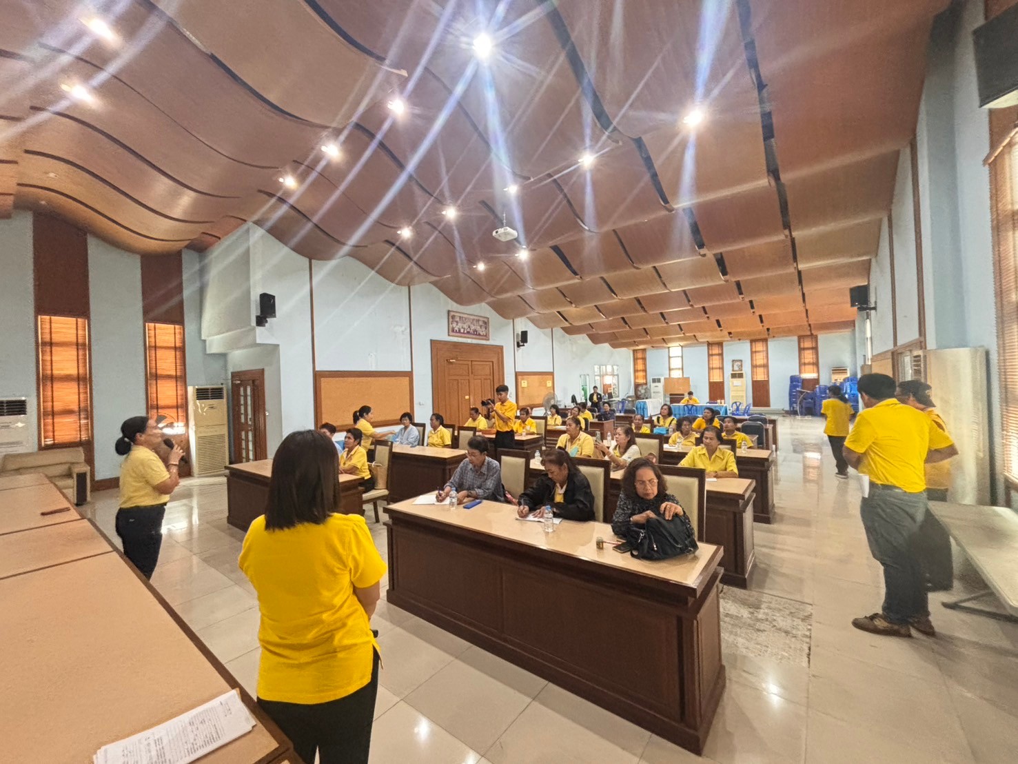 สพอ.บางกรวย จัดประชุมคณะขับเคลื่อนกองทุนพัฒนาบทบาทสตรีตำบลปลายบาง