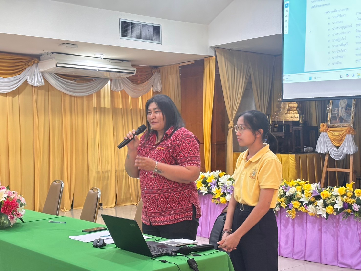 สพอ.บางกรวย จัดประชุมคณะขับเคลื่อนกองทุนพัฒนาบทบาทสตรีเทศบาลเมืองบางกรวย
