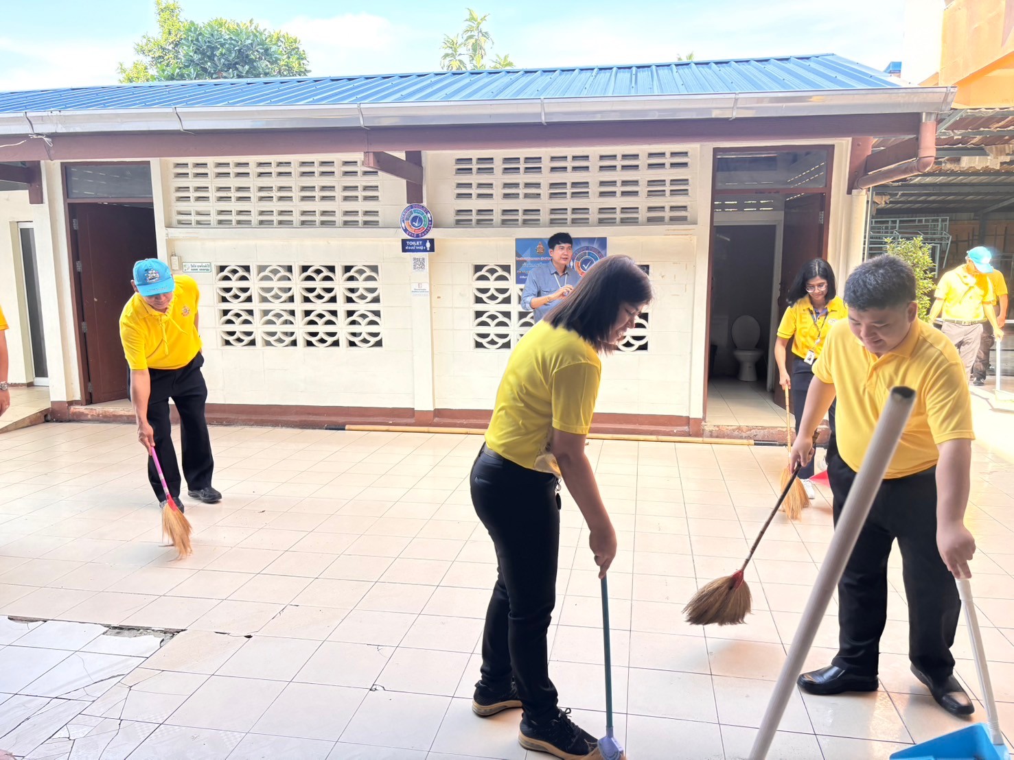 พช.บางกรวย ร่วมกิจกรรมจิตอาสาเราทำความดี ด้วยหัวใจ อำเภอบางกรวย