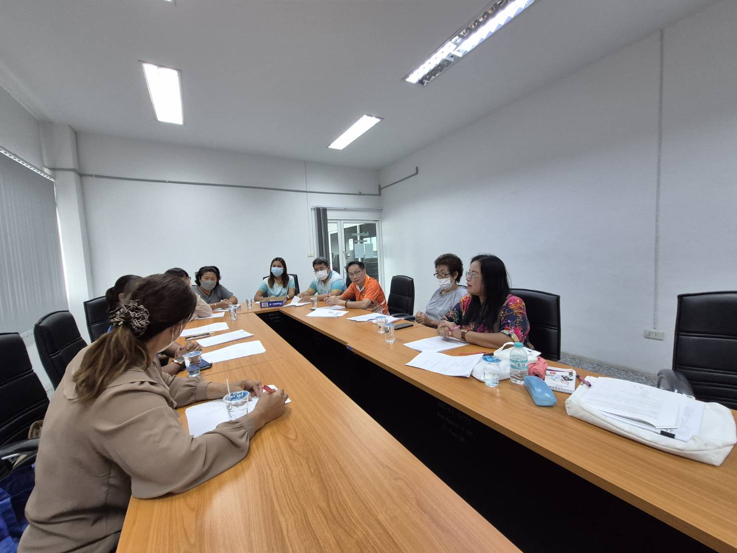 สพอ.ไทรน้อย ประชุมอาสาสมัครผู้ประสานงานกองทุนพัฒนาบทบาทสตรีหมู่บ้าน