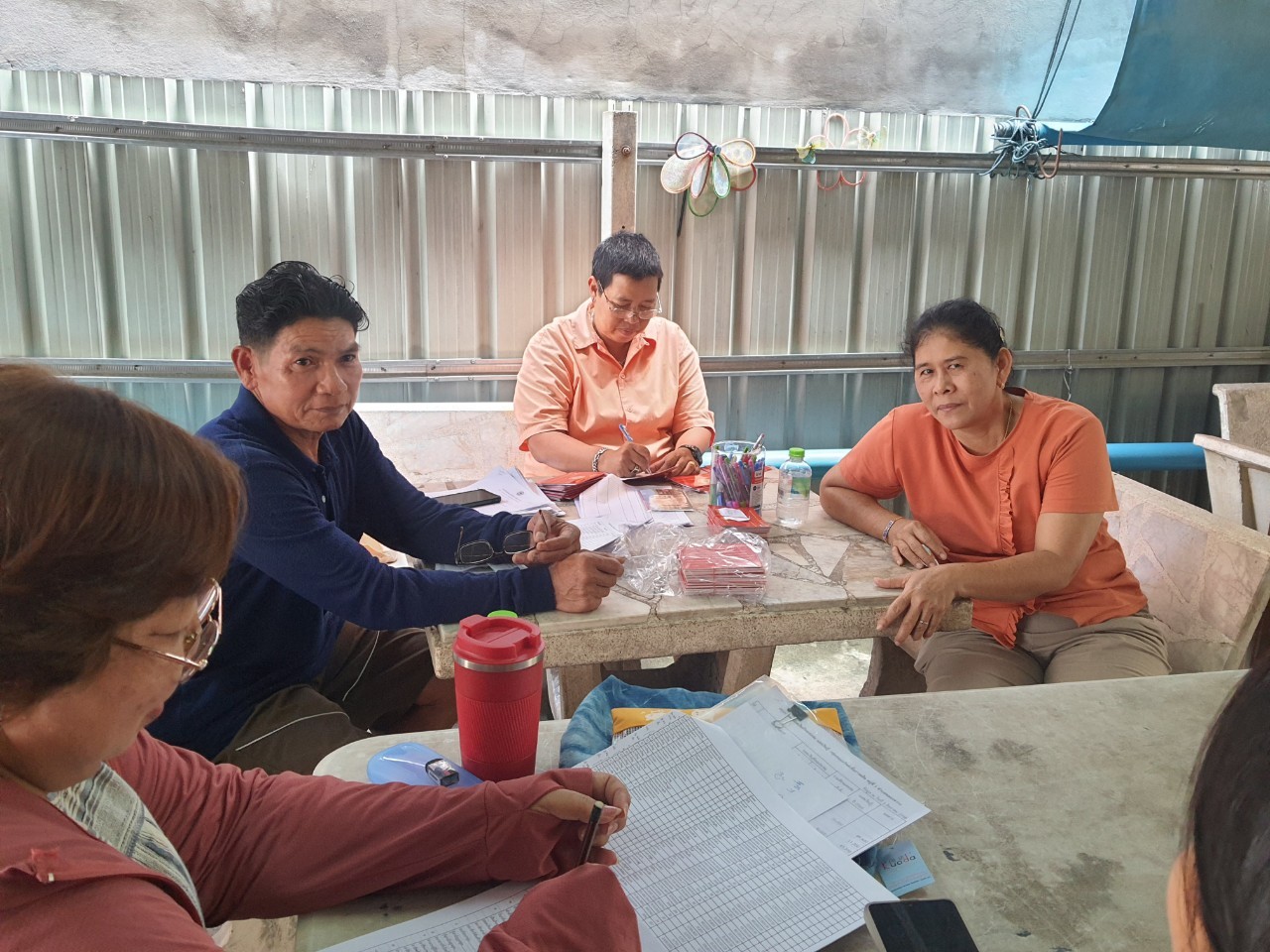 การตรวจสุขภาพกลุ่มออมทรัพย์เพื่อการผลิตตำบลบางกร่าง