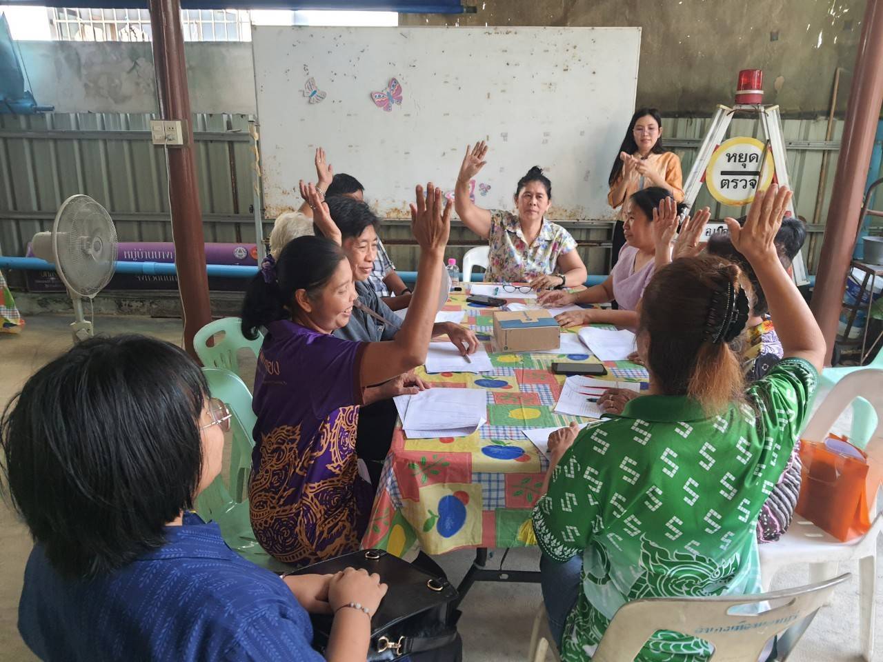 สพอ.เมืองนนทบุรีร่วมประชุมคณะทำงานขับเคลื่อนกองทุนพัฒนาบทบาทสตรีเทศบาลเมืองบางกร่าง ครั้งที่ 1/2568
