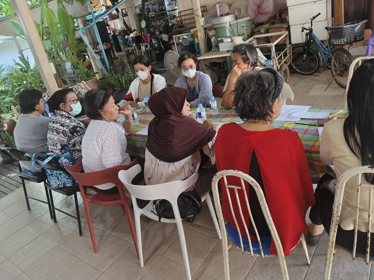 พช.ปากเกร็ด จัดประชุมคณะกรรมการพัฒนาสตรีตำบลเกาะเกร็ด