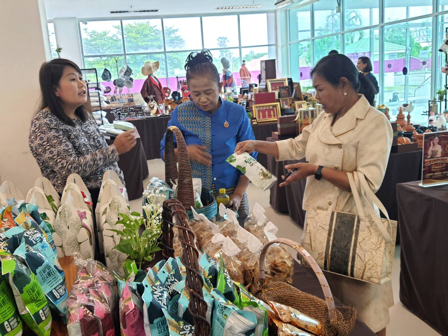 พช.นนท์ ให้การต้อนรับการตรวจราชการของผู้ตรวจราชการกรมการพัฒนาชุมชน (นางสาวณัฐนิช อินทะสระ) ในเขตพื้นที่การให้บริการของศูนย์ศึกษาและพัฒนาชุมชนนครนายก (จังหวัดนครนายก นนทบุรี ปทุมธานี ปราจีนบุรี และจังหวัดพระนครศรีอยุธยา) ประจำเดือนพฤศจิกายน 2567