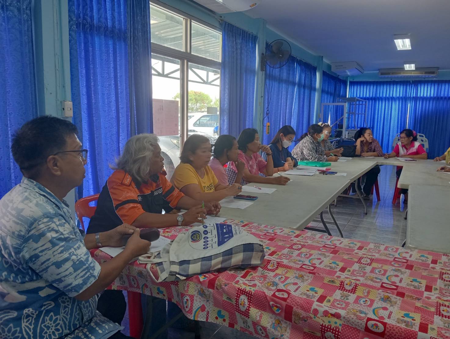 พช. ปากเกร็ด ประชุมคณะกรรมการพัฒนาสตรีตำบลคลองข่อย