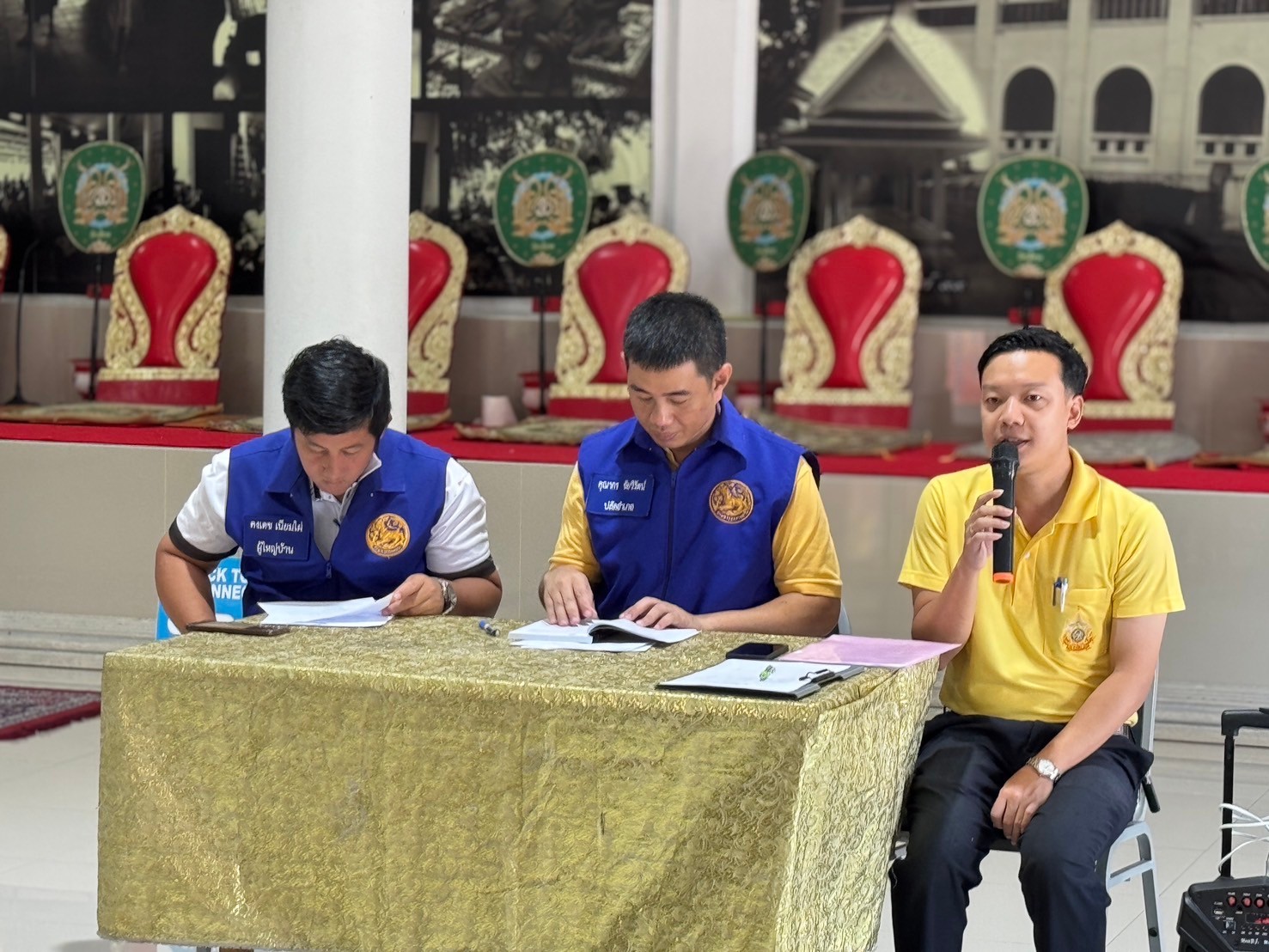 สพอ.เมืองนนทบุรีร่วมประชุมคัดเลือกคณะกรรมการหมู่บ้านผู้ทรงคุณวุฒิ (กม.) หมู่ที่ 1-5 ตำบลบางไผ่ อำเภอเมืองนนทบุรี จังหวัดนนทบุรี